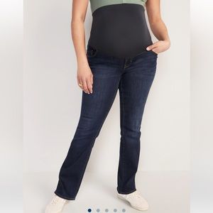 * Old Navy, Maternity Full Panel Kicker Bootcut Jeans, size 12, NWT - $20